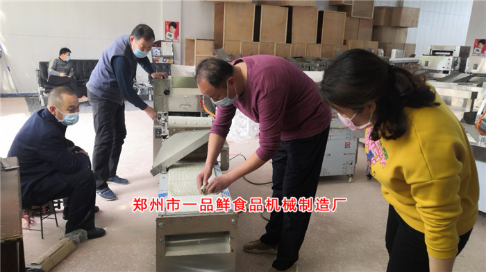 現(xiàn)場(chǎng)調(diào)試機(jī)器 現(xiàn)場(chǎng)調(diào)試機(jī)器